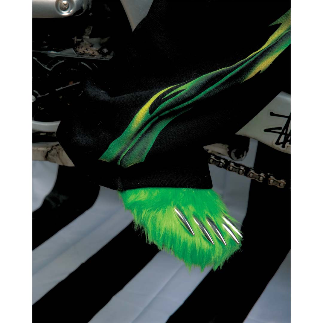 Bravest Studios Bear Claw Slime Green by Bravest Studios - NWAHYPE No.1 for streetwear Sneakers in USA