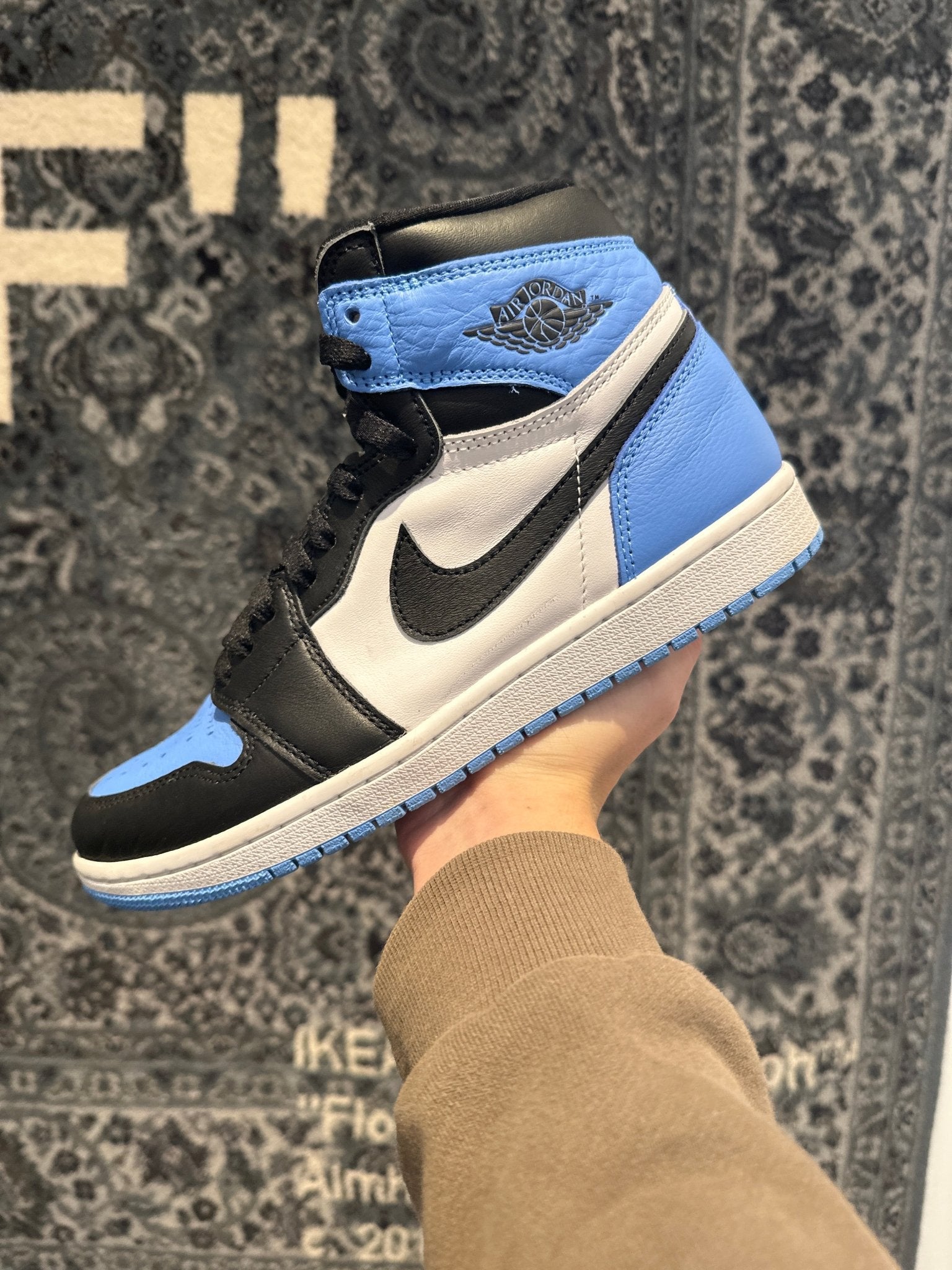 Preowned Jordan 1 Retro High OG UNC Toe by Preowned - NWAHype 1 for streetwear Preowned in USA